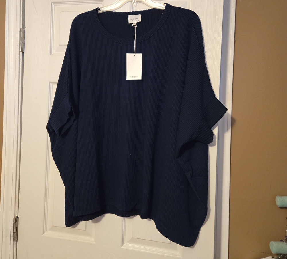Andree By Unit  Navy Ribbed Short Sleeve Sweater